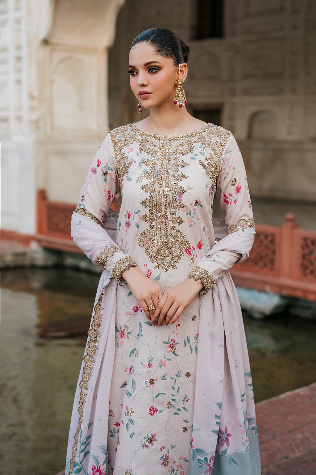 Master Quality Embroidered Lawn Suit with Digital Printed Chiffon Dupata