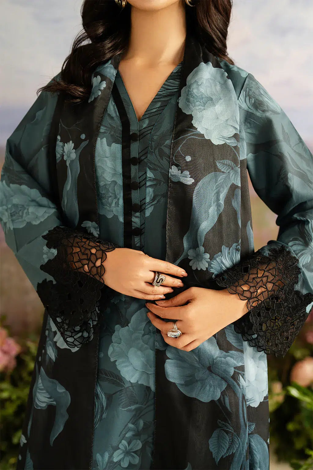 3-Piece Stitched Embroidered Lawn Suit With Chiffon Dupatta