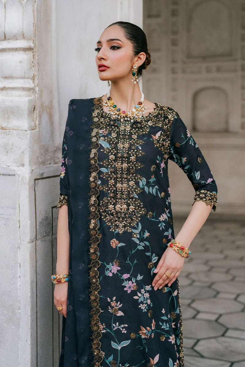 Brand:  Suit: Master Quality Embroidered Lawn Suit