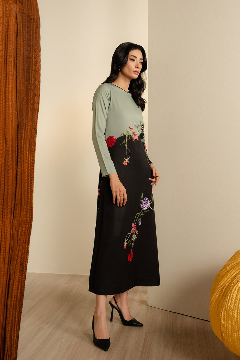 Lulusar – The Most Hit Design of the Year | stitched 2-Piece Suit with Heavy Adda Work