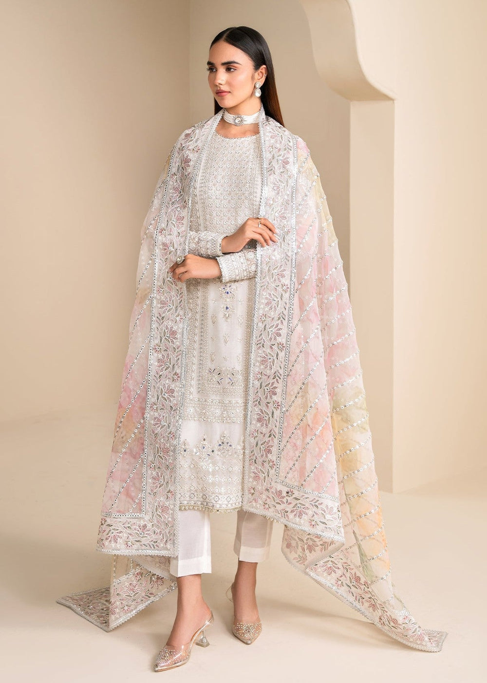 Exclusive Formal 3Pcs Embroidered Chiffon Stitched suit