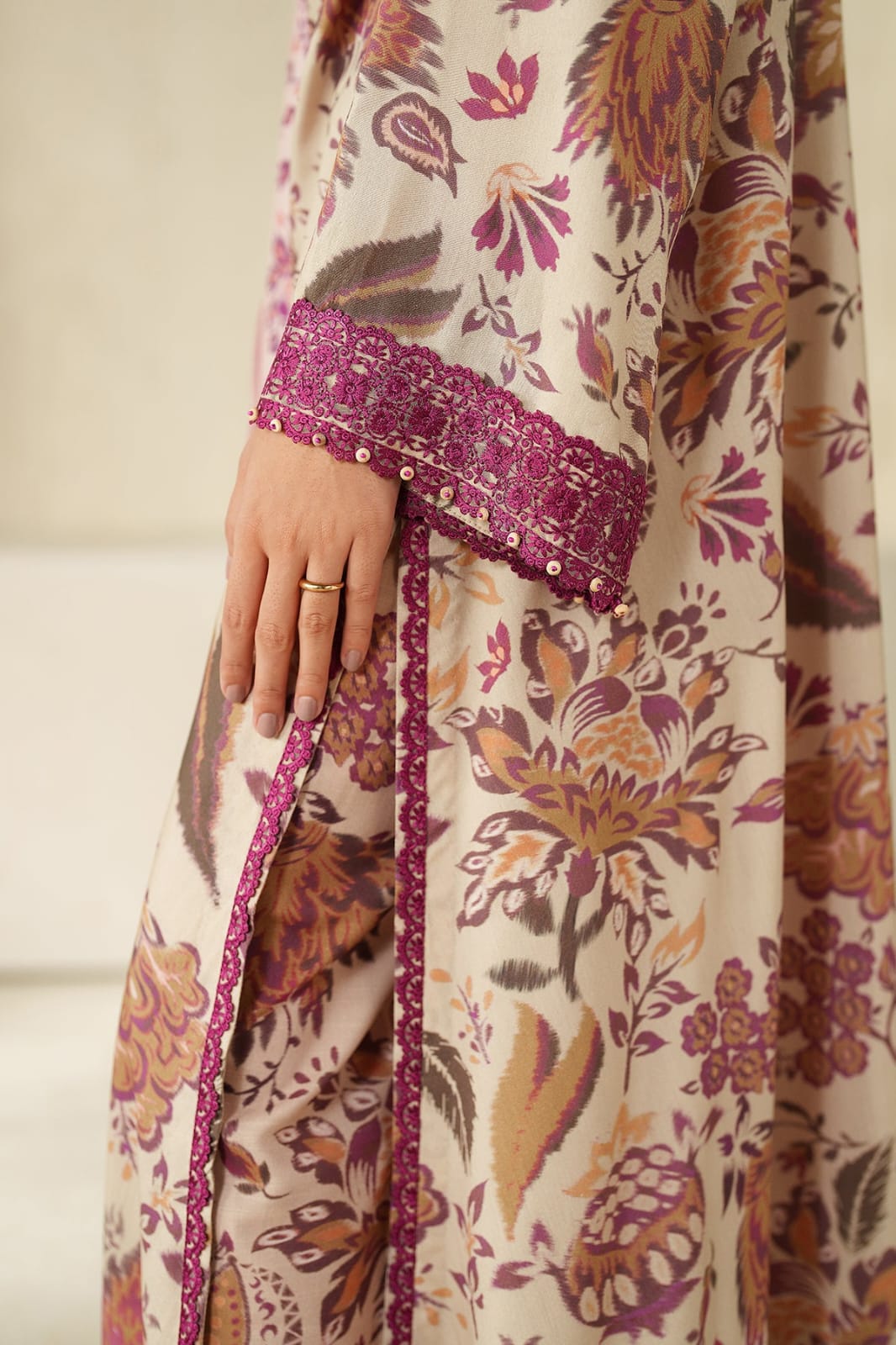 Digital Print Lawn Embroidered 3 Piece Suit RTW