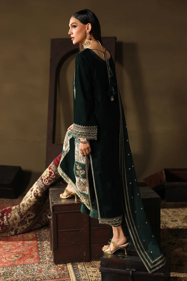 Bottle Green: Velvet Kurta Set with Gold Bordered Chiffon Dupatta | Ready To Wear