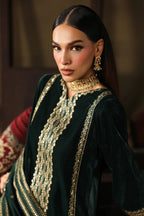 Bottle Green: Velvet Kurta Set with Gold Bordered Chiffon Dupatta | Ready To Wear