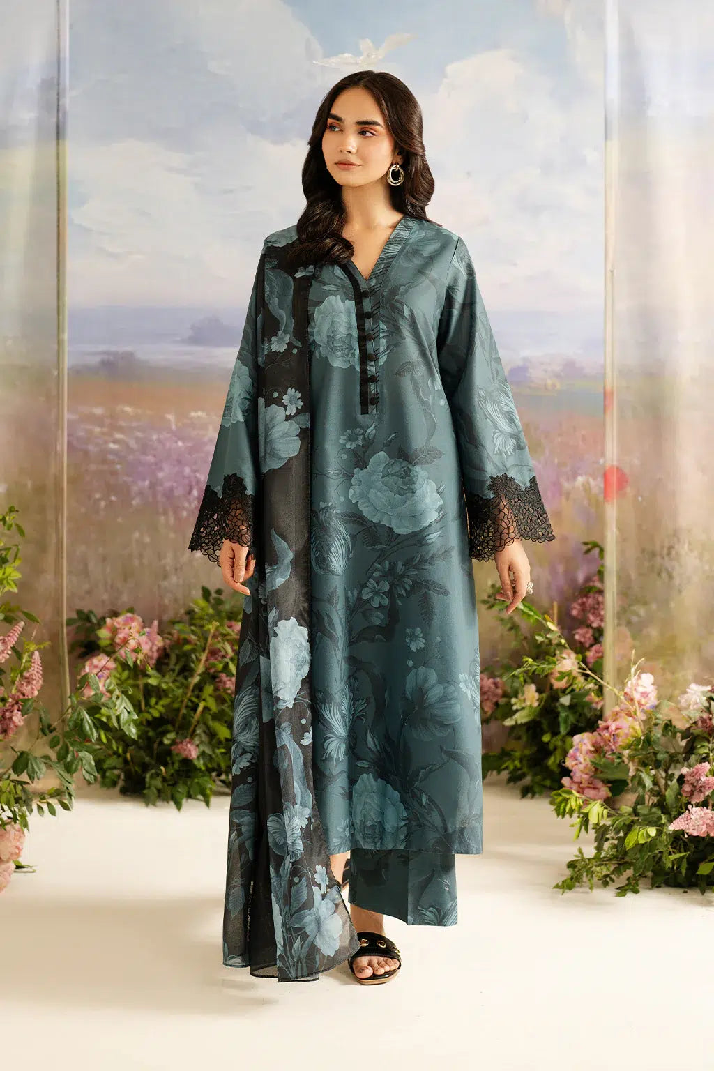 3-Piece Stitched Embroidered Lawn Suit With Chiffon Dupatta