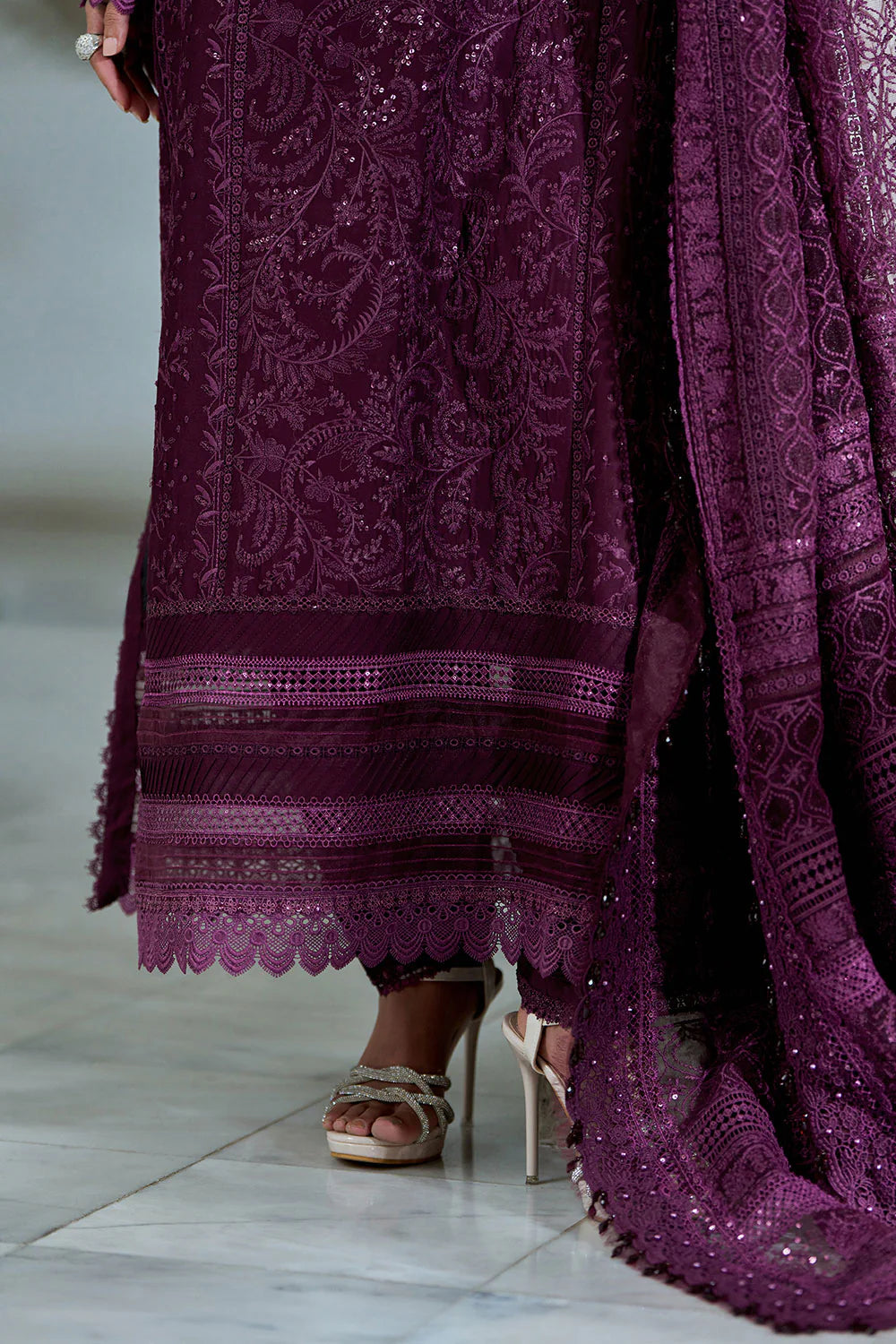 03-Piece Embroidered Lawn Suit With Organza Dupatta | Ready To Wear