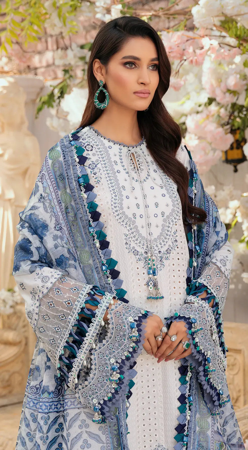 03-Piece Lawn Embroidered Suit With Printed Net Dupatta | Ready To Wear
