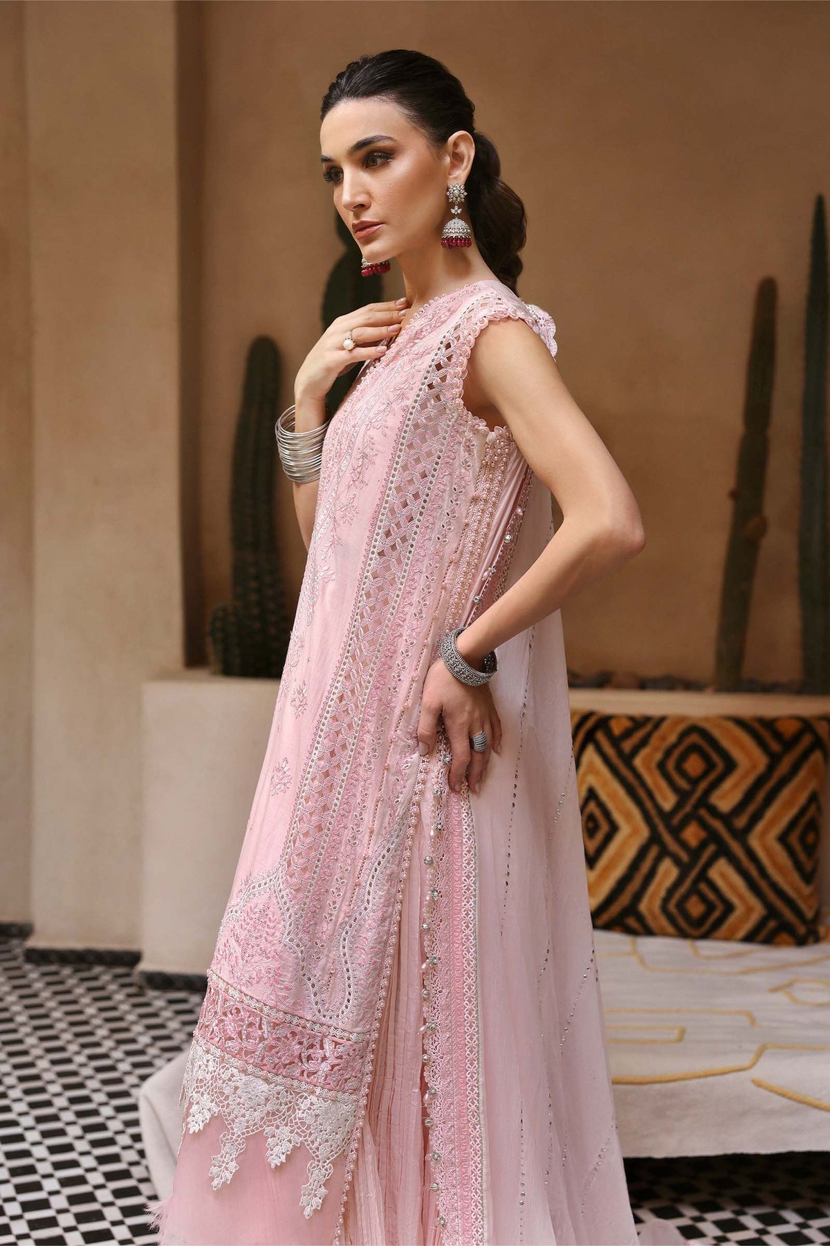 MARIA B CHIKANKARI LAWN SUIT READY TO WEAR