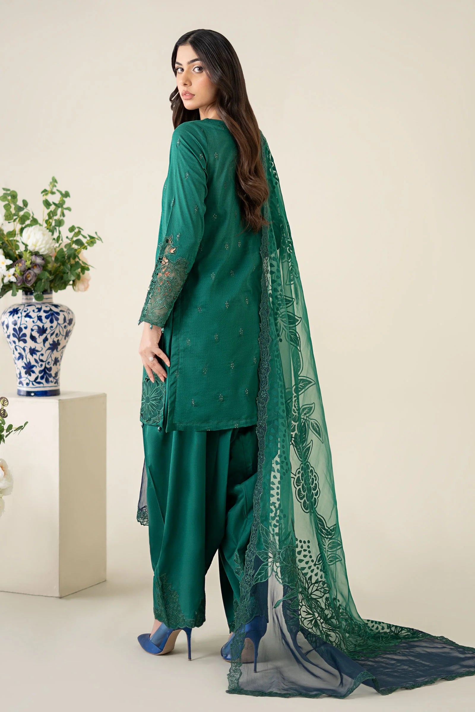 03-Piece Embroidered Raw Silk Suit With Organza Dupatta | Ready To Wear