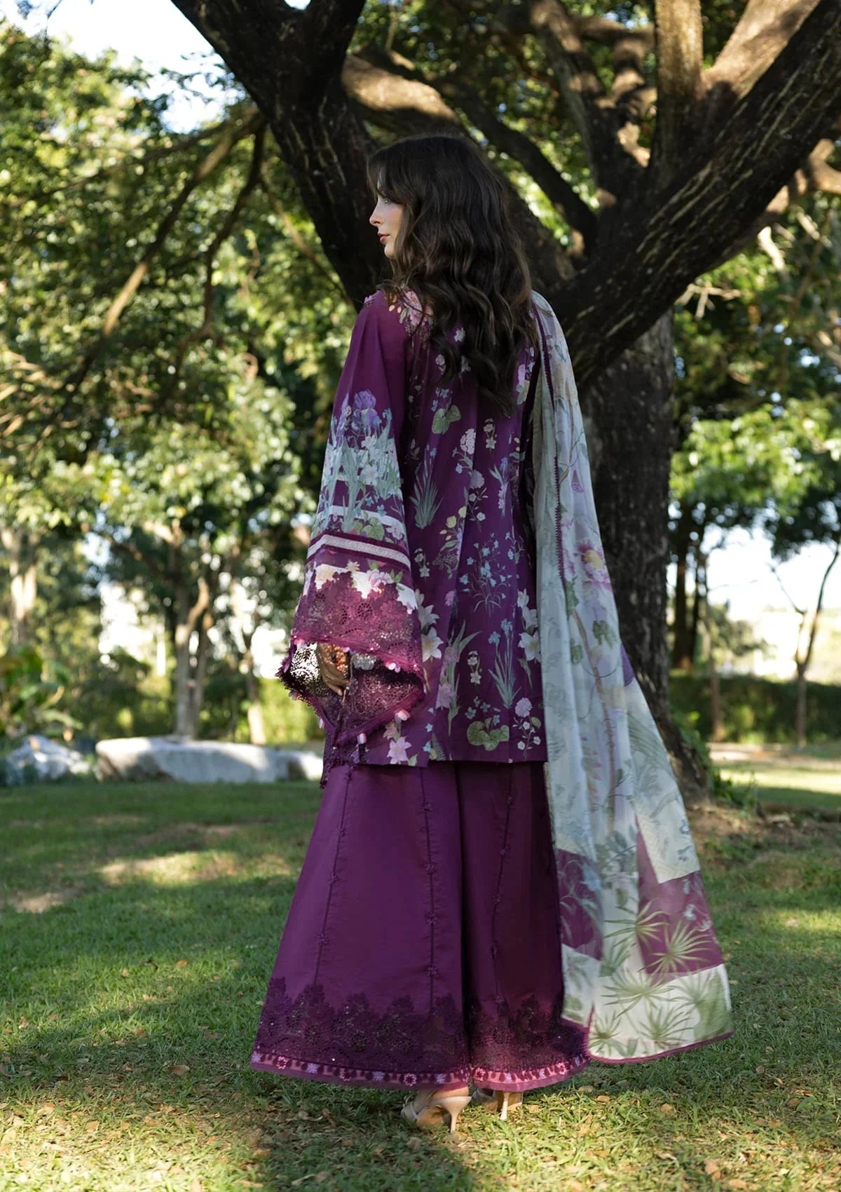 Rich Plum: Printed Lawn Suit With Chiffon Dupatta | Ready To Wear