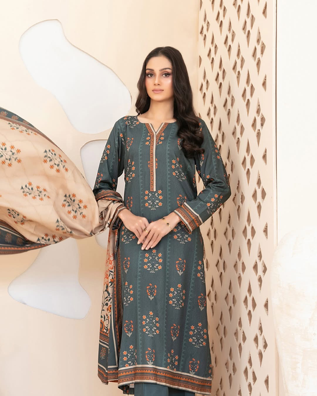 3  Piece Stitched Chiffon Suit