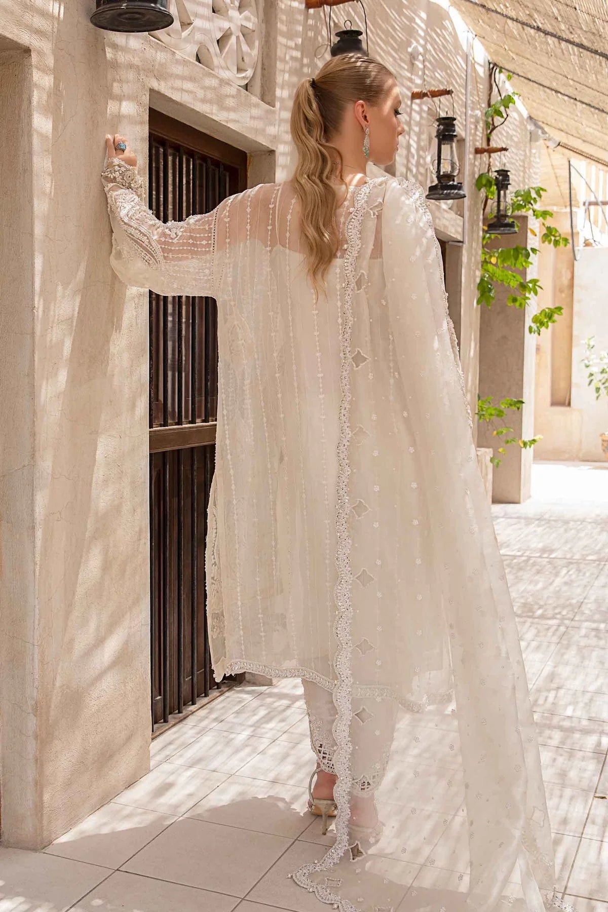 Mini Net Suit 03-Piece Net Suit With Embroidery - Ready To Wear – Dastan-e-Libas