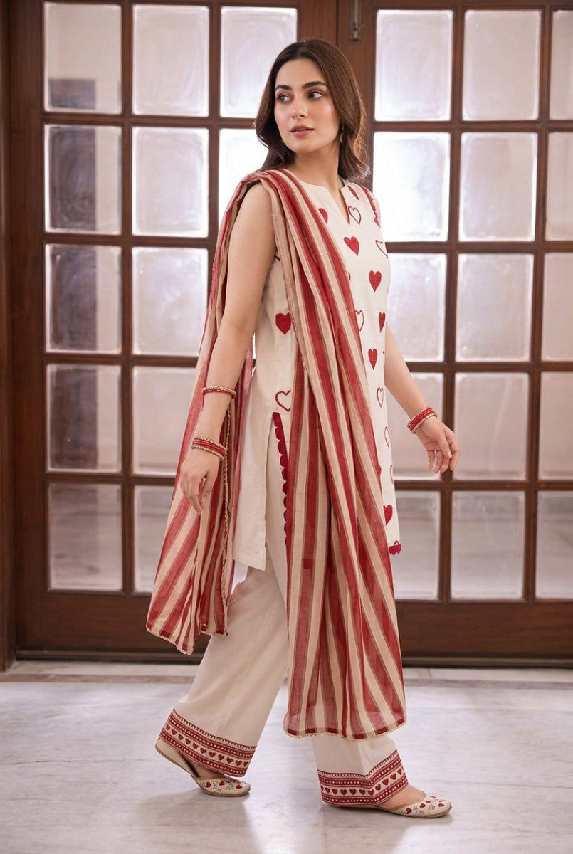Minal Khan & Mina Fatima – Gulnaar Luxe Embroidered Silk