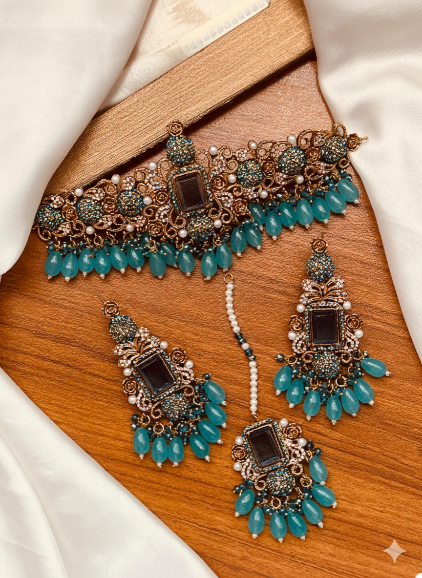 Regal Maroon Kundan and Antique Gold Choker Set