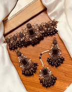 Regal Maroon Kundan and Antique Gold Choker Set