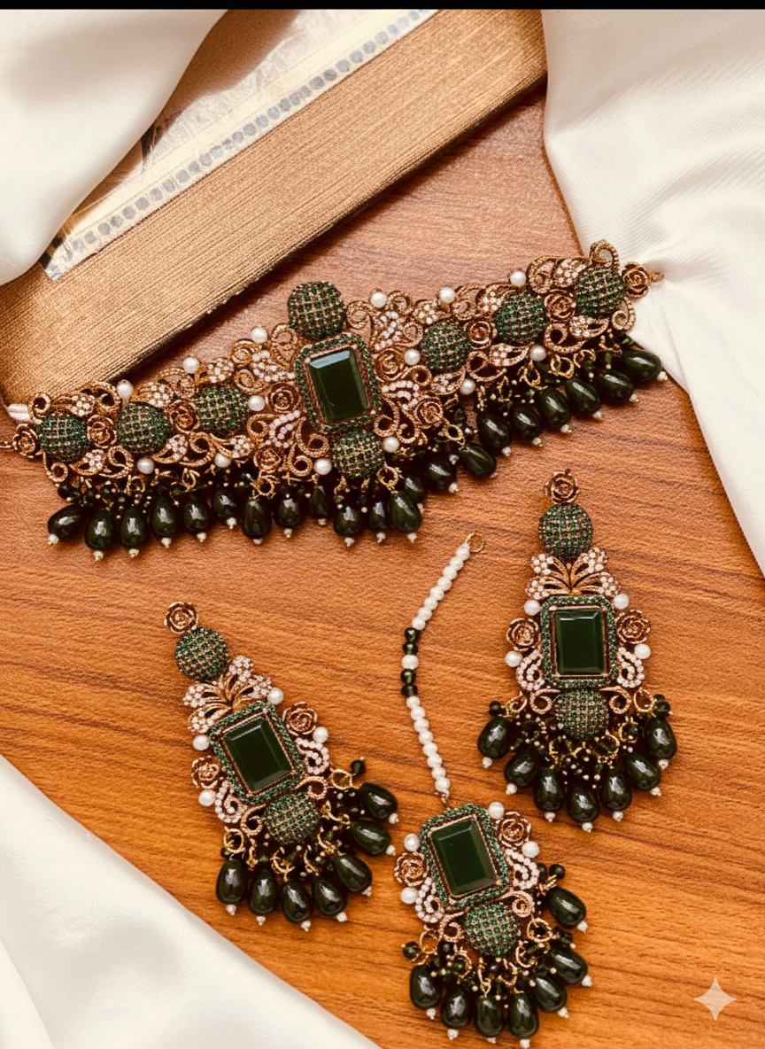 Regal Maroon Kundan and Antique Gold Choker Set