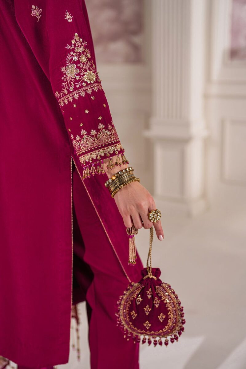 3 Piece Stitched Valvet suit