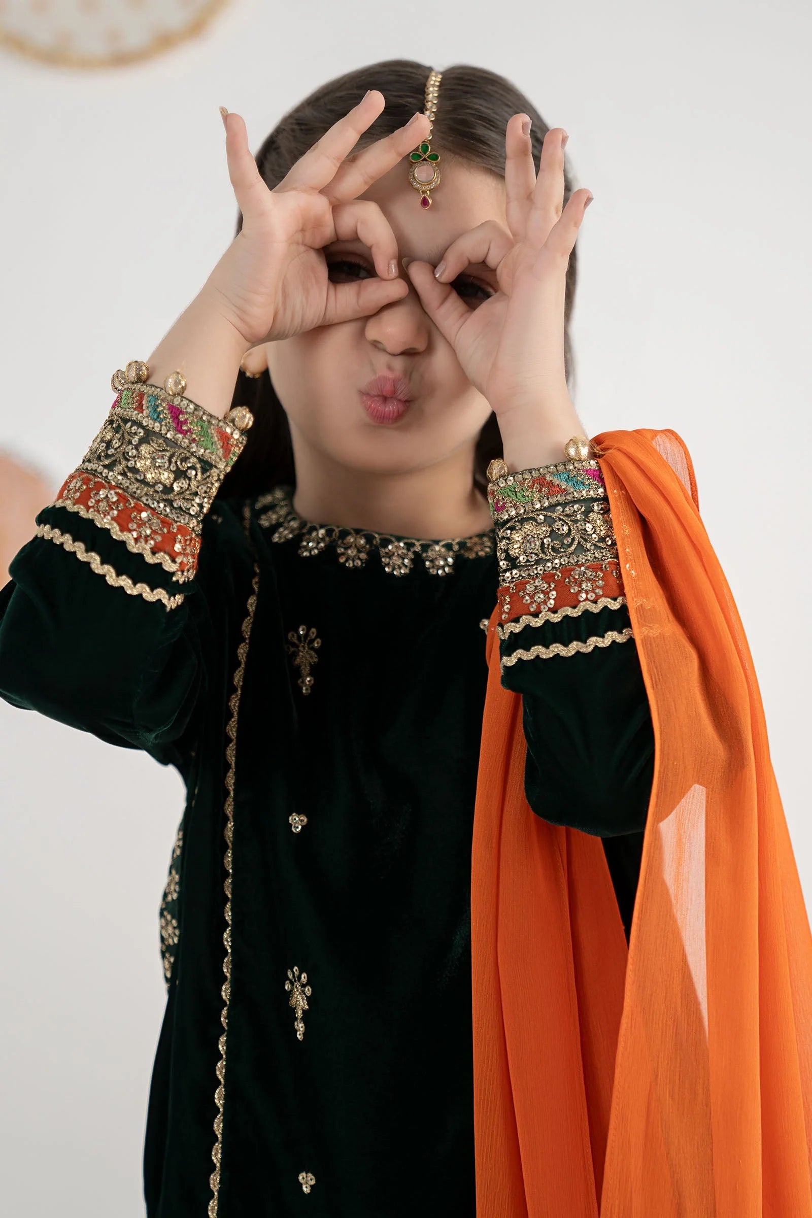 03 Piece Embroidered Chiffon Suit - Ready To Wear