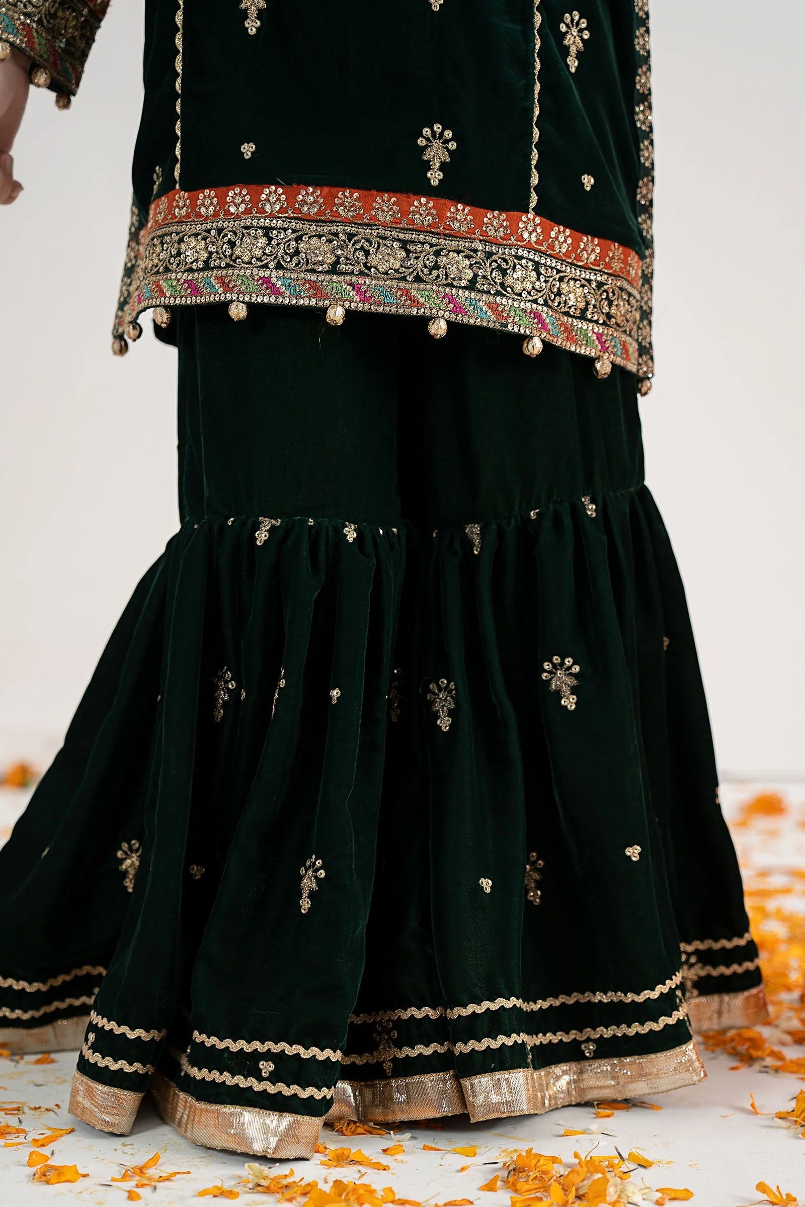 03 Piece Embroidered Chiffon Suit - Ready To Wear