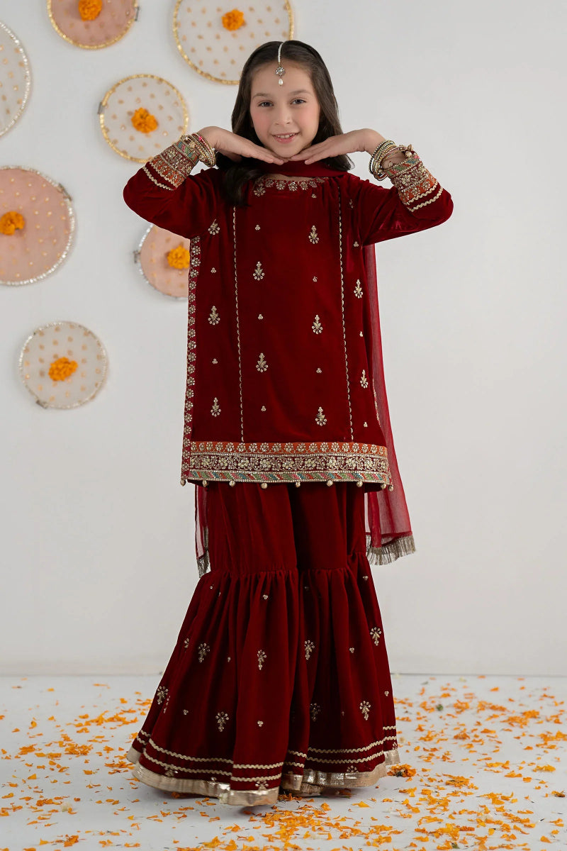 03 Piece Embroidered Chiffon Suit - Ready To Wear