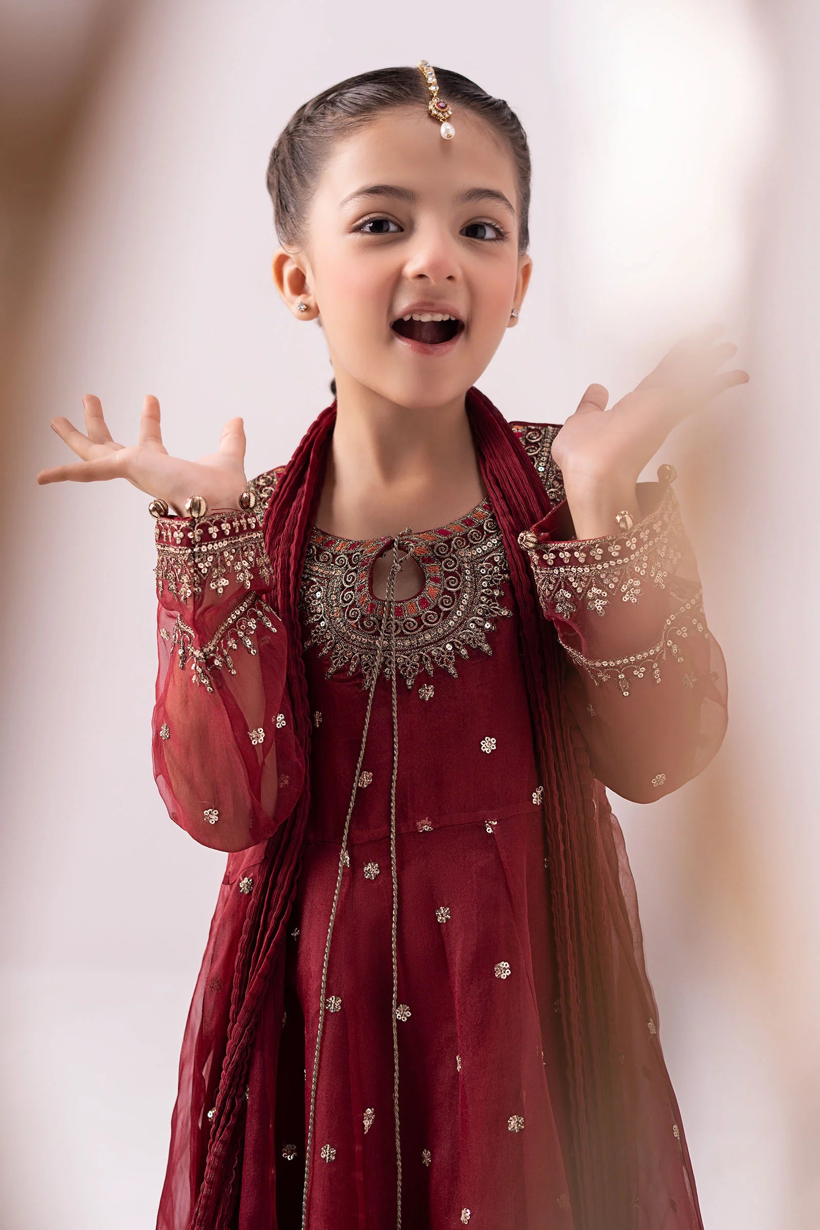 03 Piece Embroidered Chiffon Suit - Ready To Wear