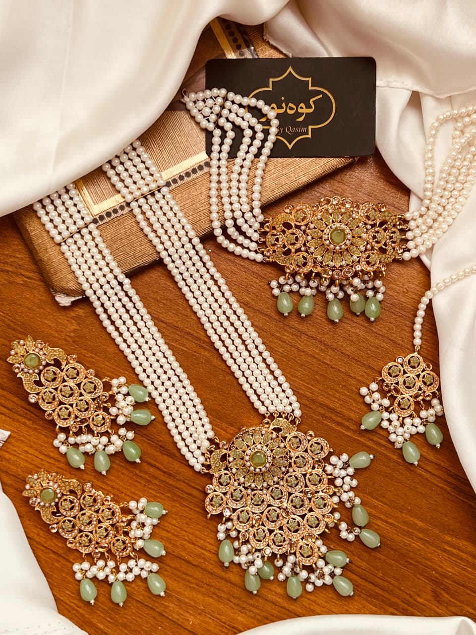 South Asian bridal jewelry