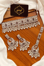 Luxury Silver Bridal Choker Set with Crystal & Pearl Detailing