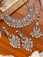 Elaborate Ruby, Emerald, and Pearl Heritage Set