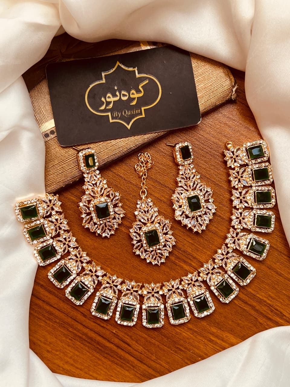 Brilliant Cubic Zirconia Statement Set