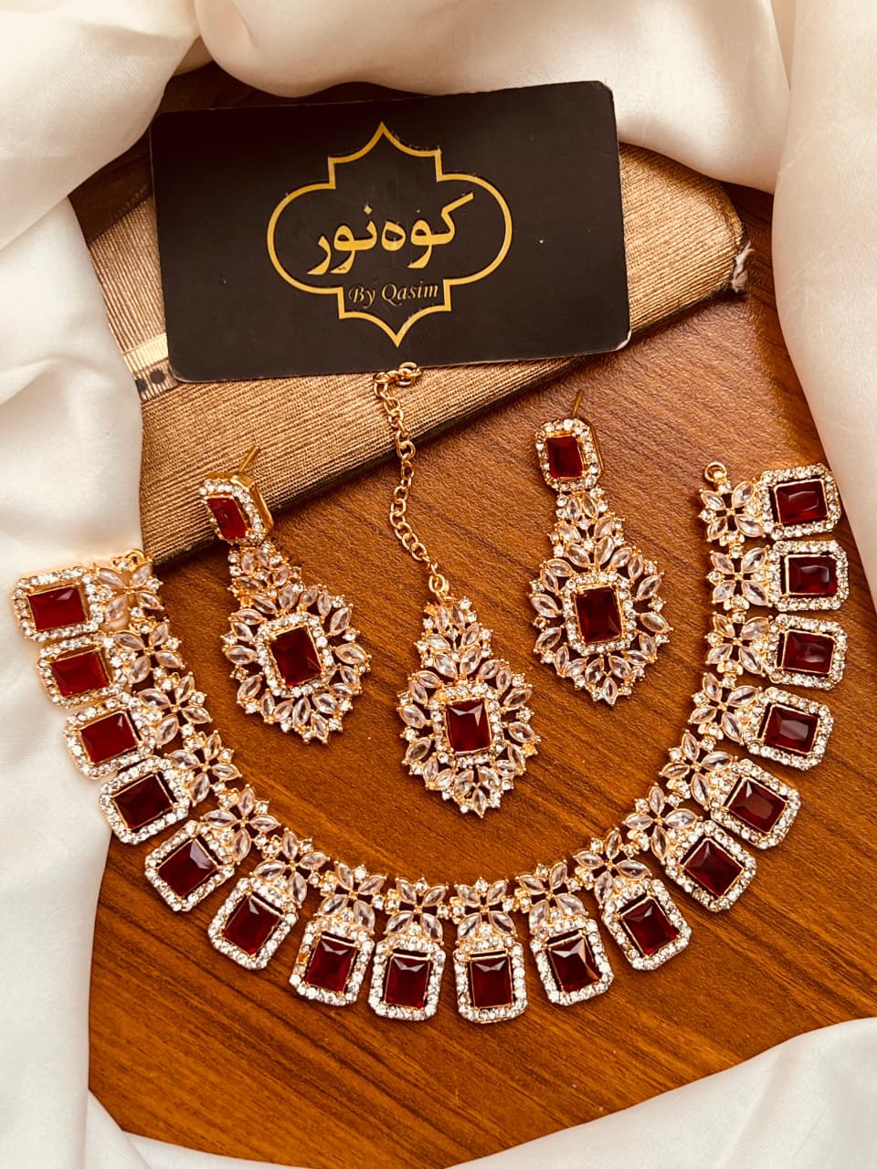 Brilliant Cubic Zirconia Statement Set