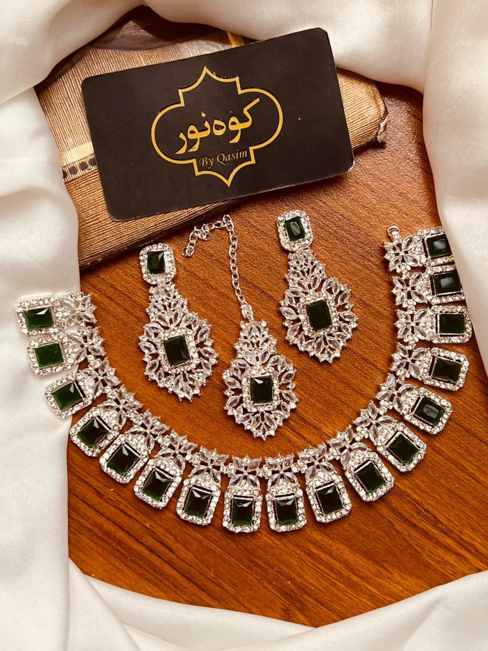 Brilliant Cubic Zirconia Statement Set