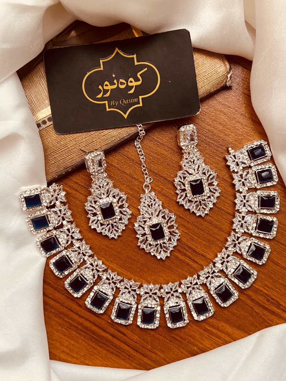 Brilliant Cubic Zirconia Statement Set