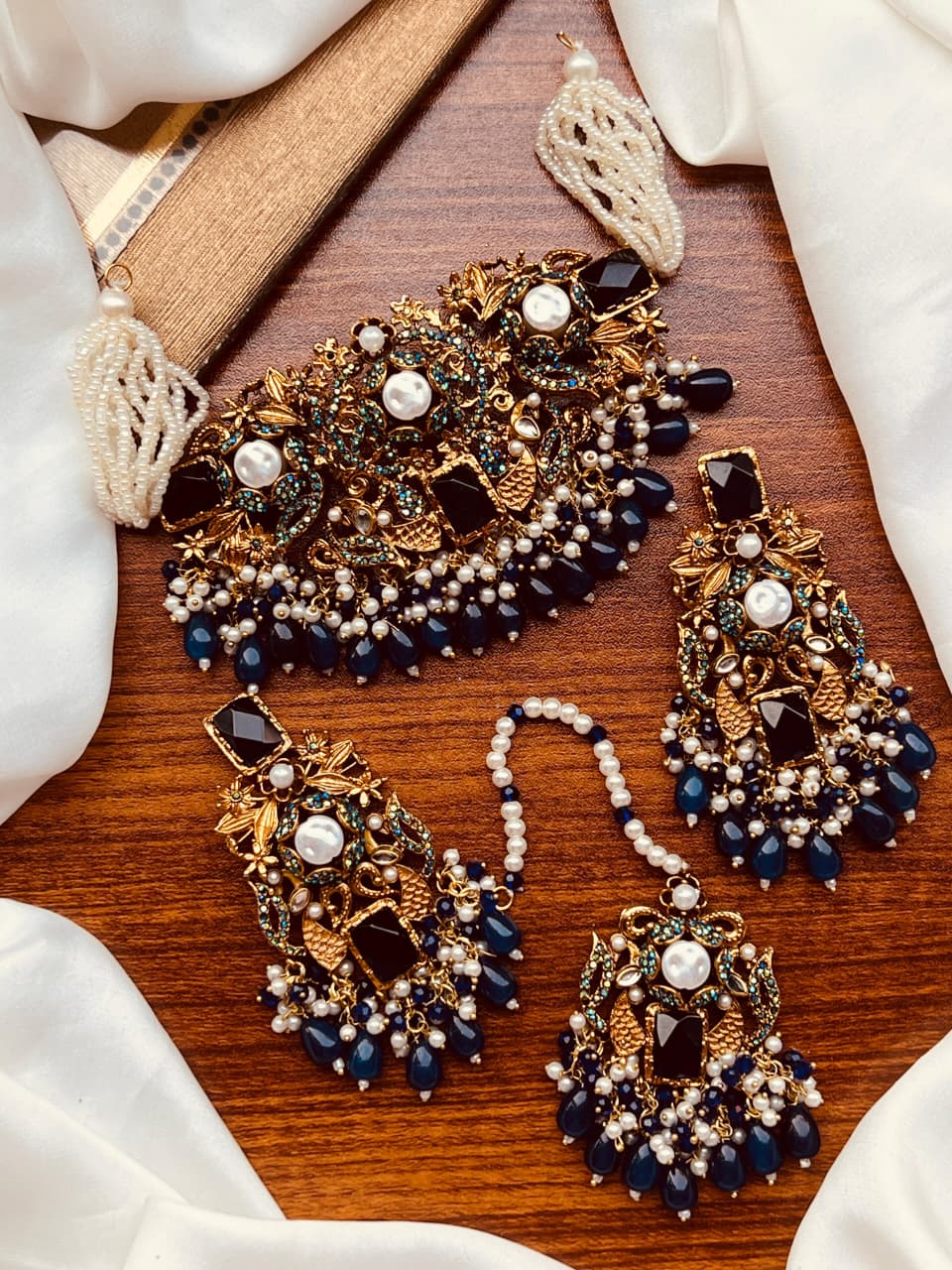 Premium Turkish Floral Choker Set