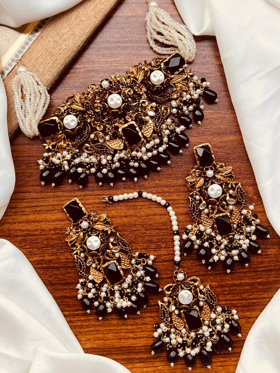 Premium Turkish Floral Choker Set