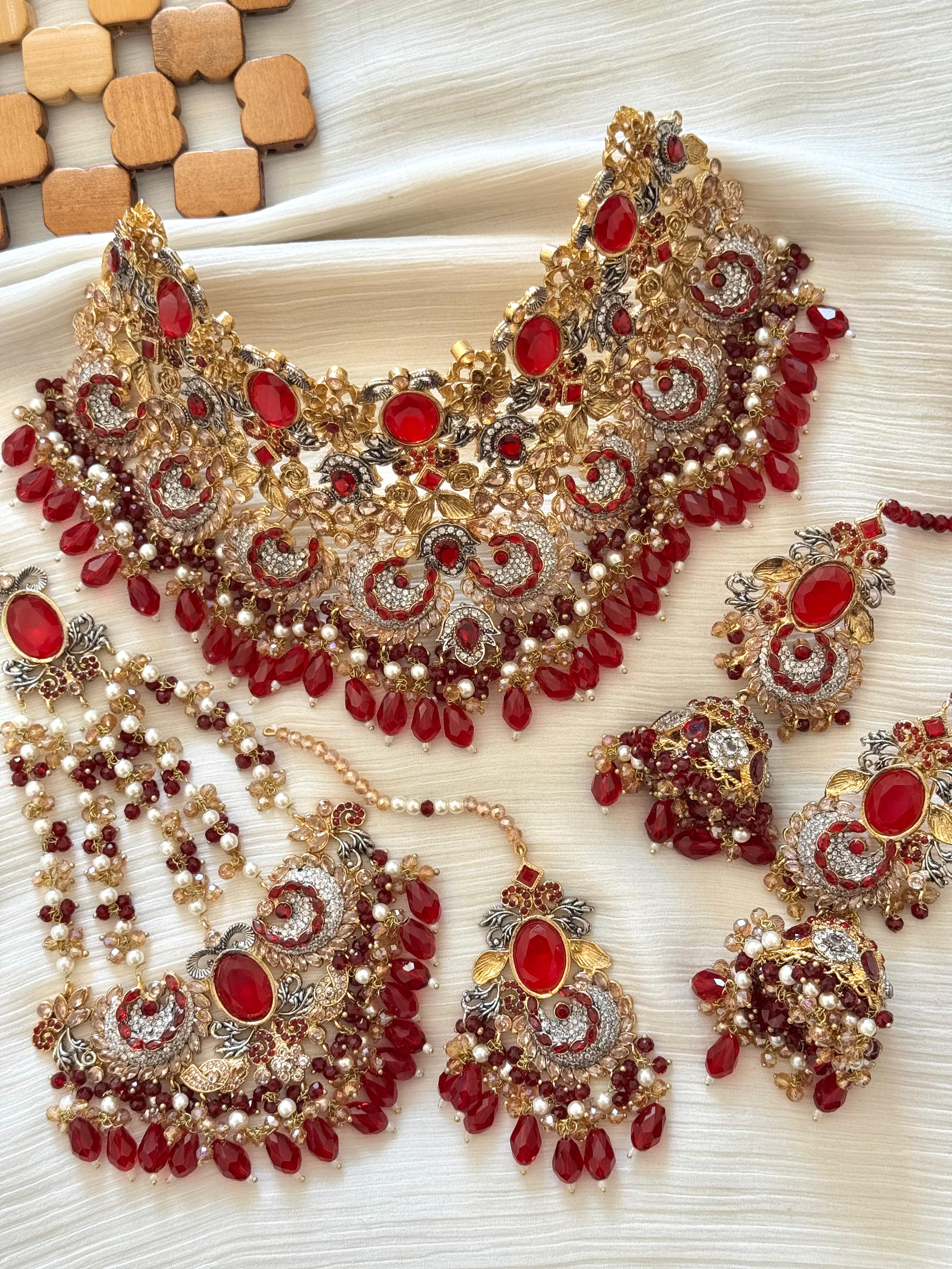 Royal Emerald & Gold Heritage Bridal Ensemble