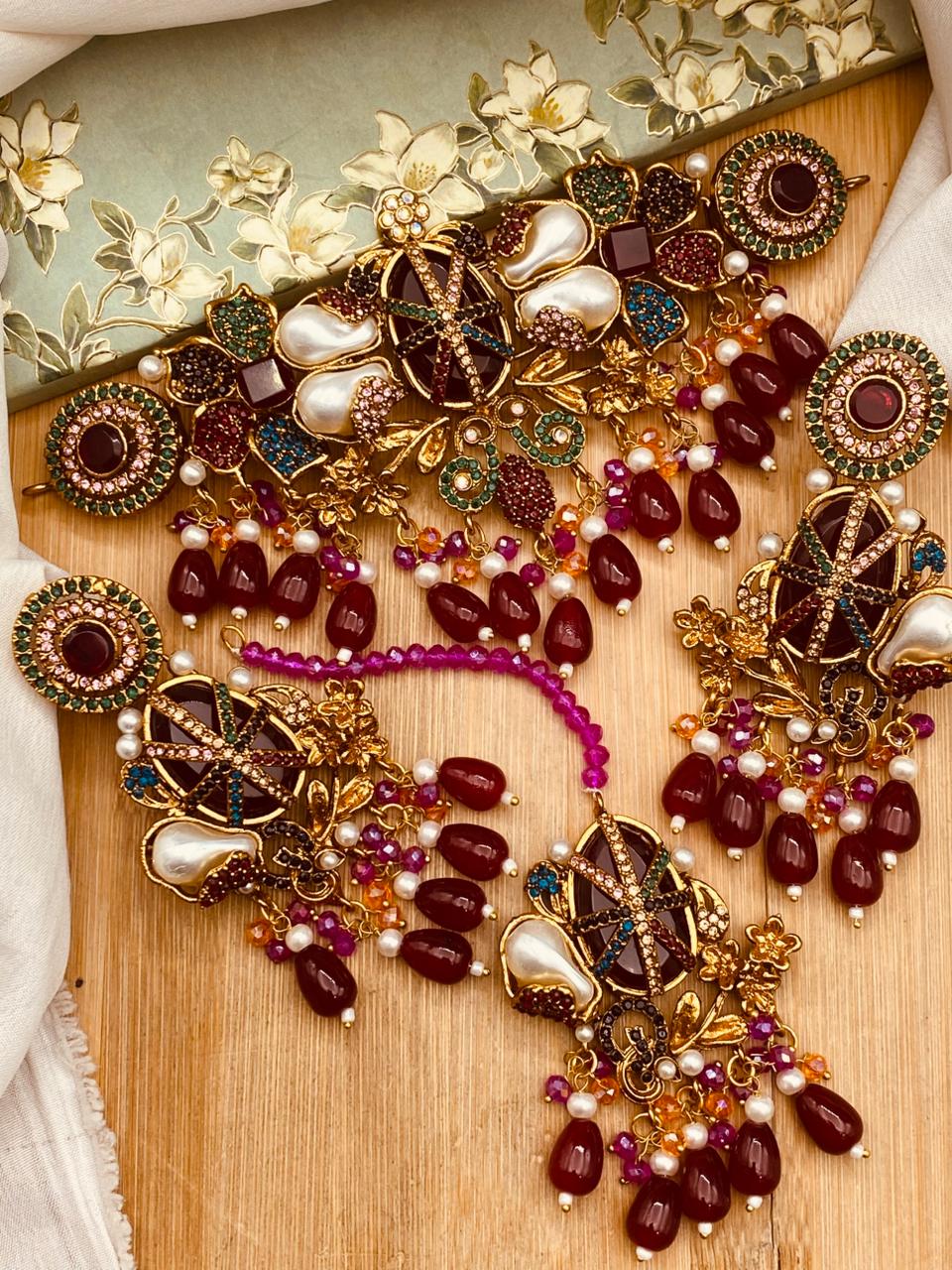 Luxury Turkish Pearl Choker Set