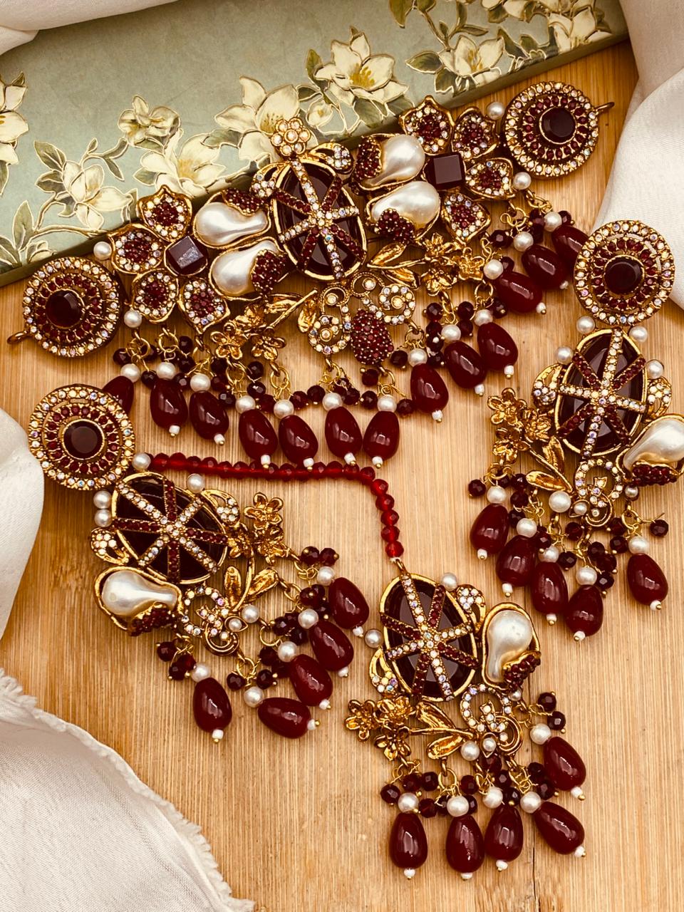 Luxury Turkish Pearl Choker Set