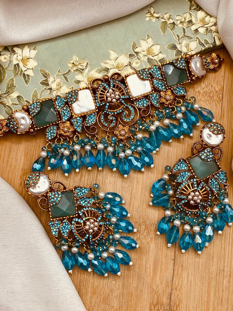 Stunning Turkish Choker Set