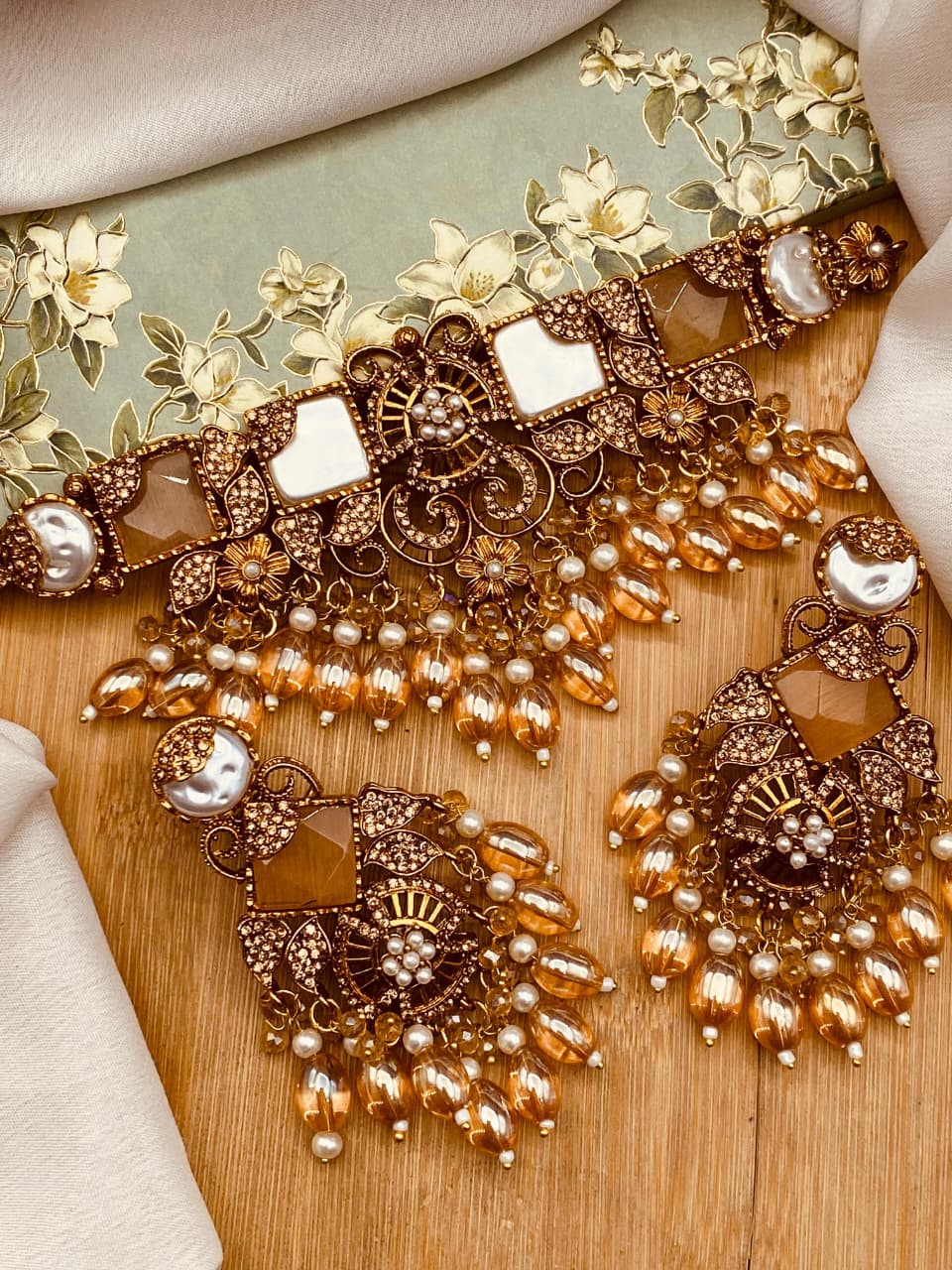 Stunning Turkish Choker Set