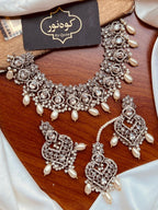 Elegant Partywear Set - Women's Jewelry