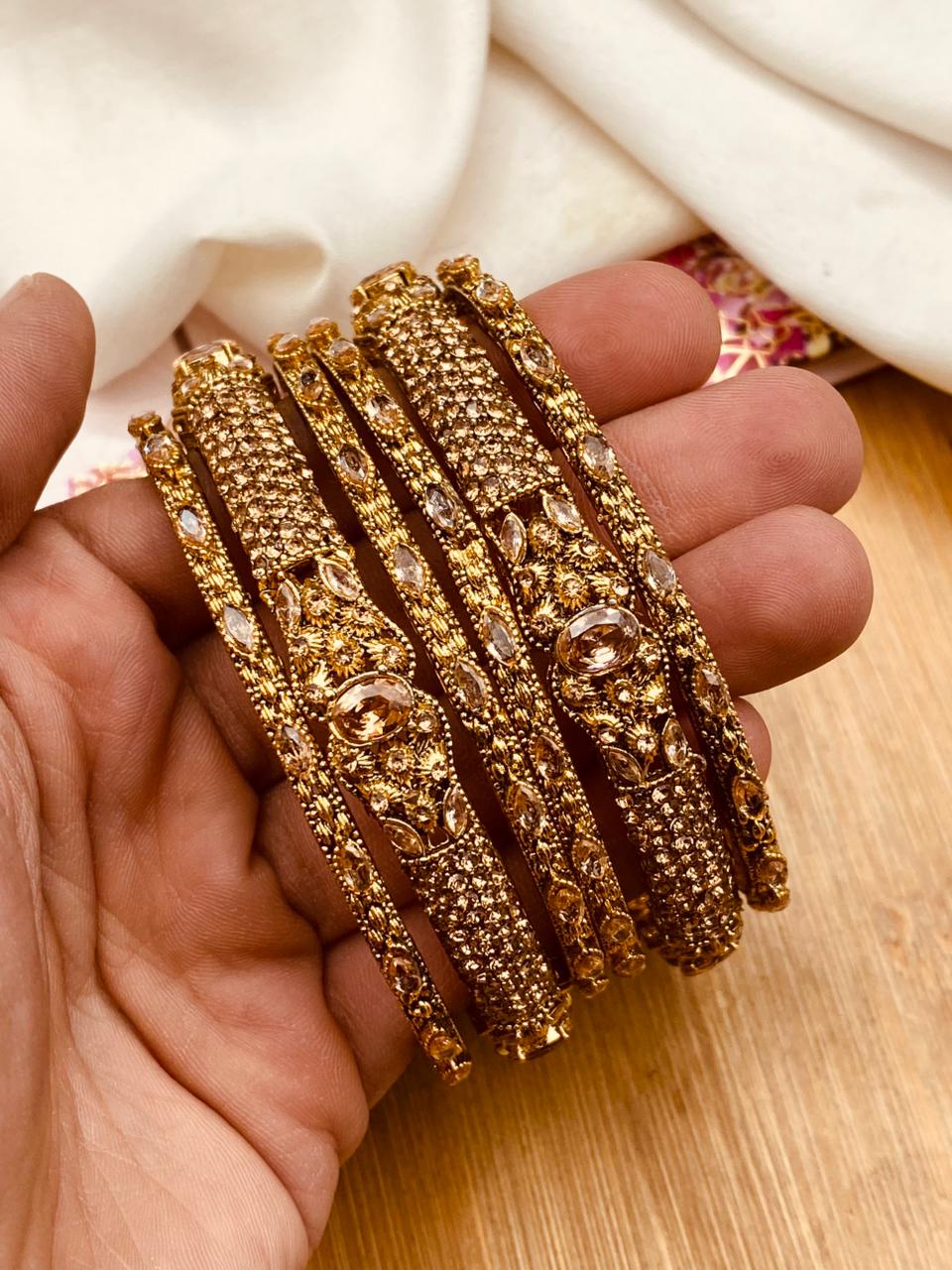 Bangles Set - Women's Jewelry