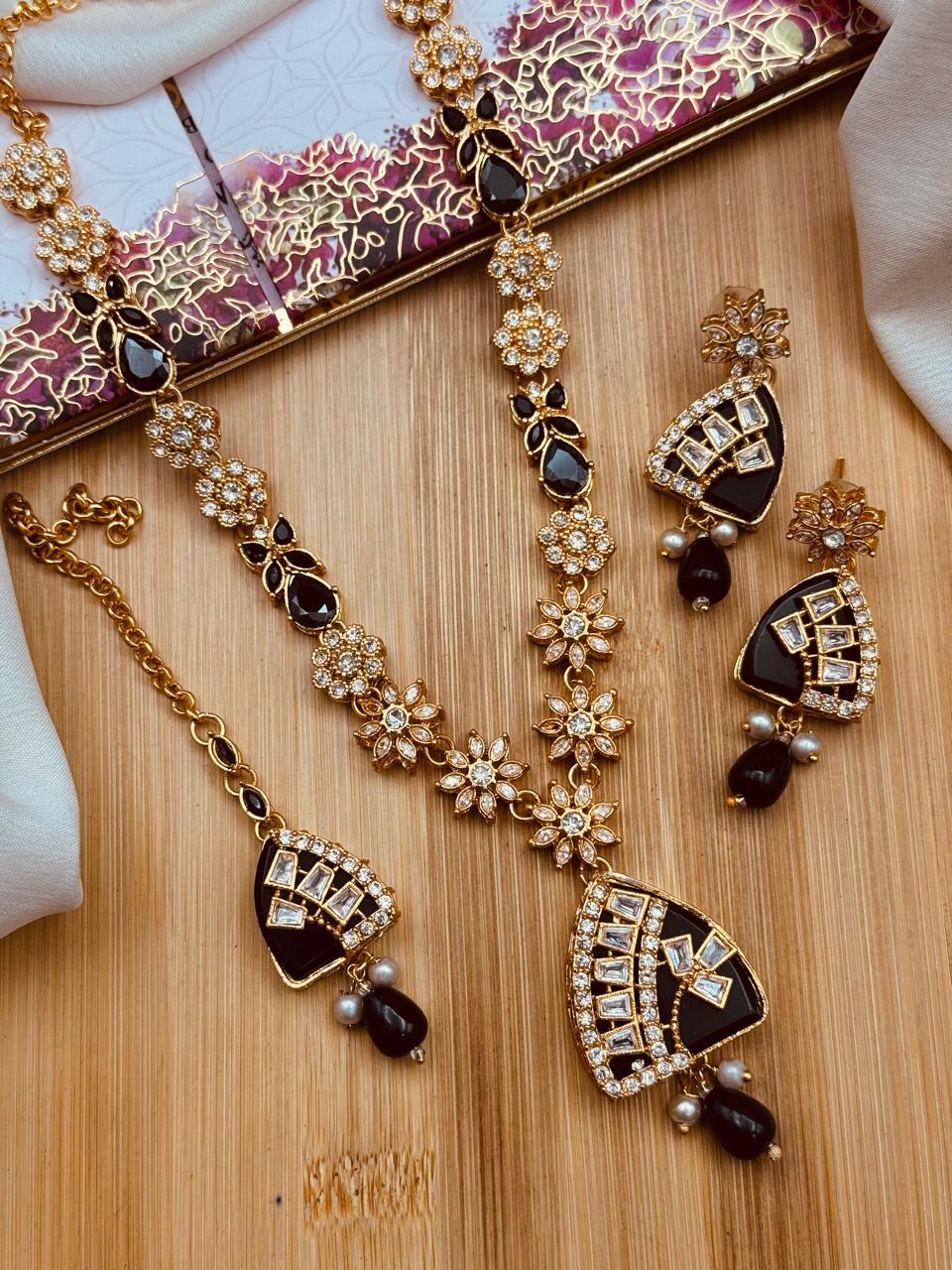 Egyptian Mala Earring Teka Set