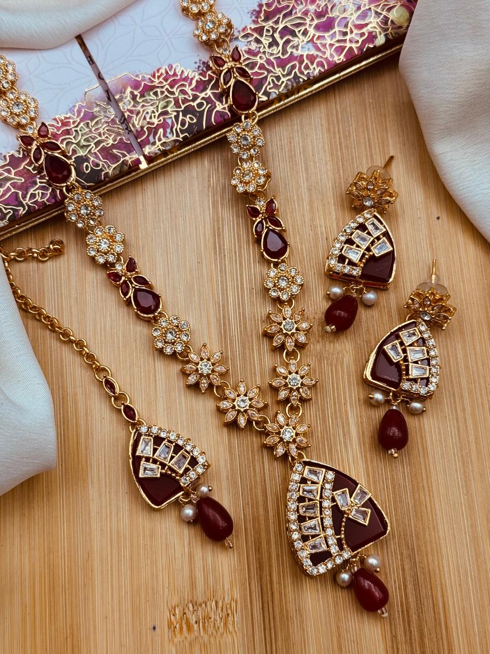 Egyptian Mala Earring Teka Set