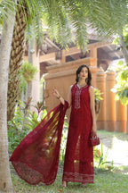 03-Piece Embroidered Lawn Suit With Chiffon Dupatta | Ready To Wear