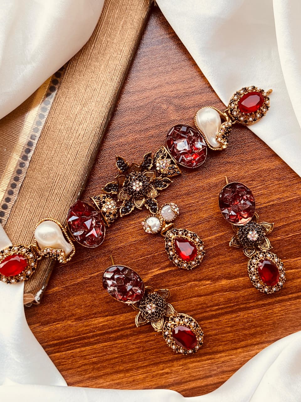 The Ultimate Statement: Turkish Floral Choker Set