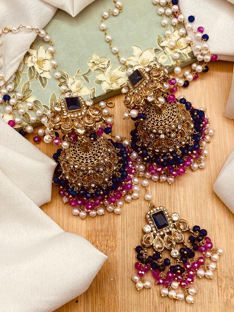 Elegant Jhumki Tikka Set for Women