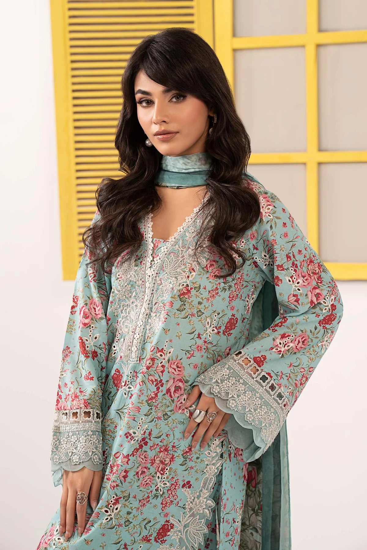03-Piece Printed Lawn Suit - Ready To Wear