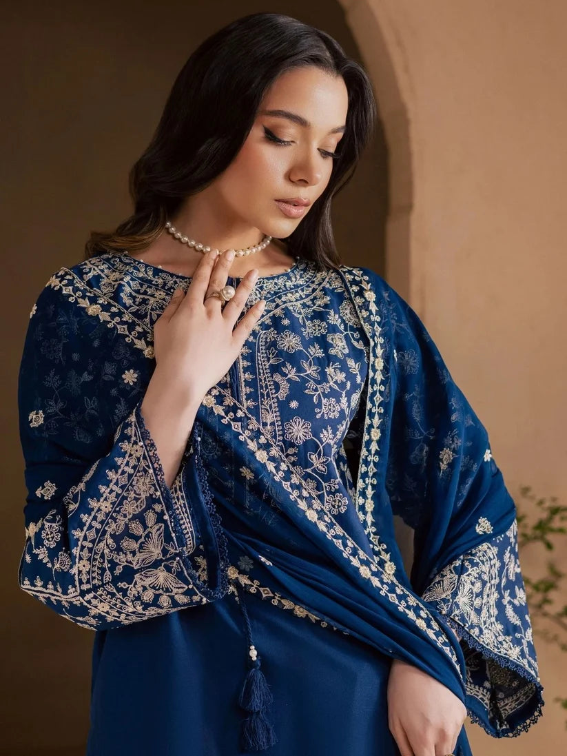 Navy Blue & Ivory Contrast: Egyptian Cotton Suit