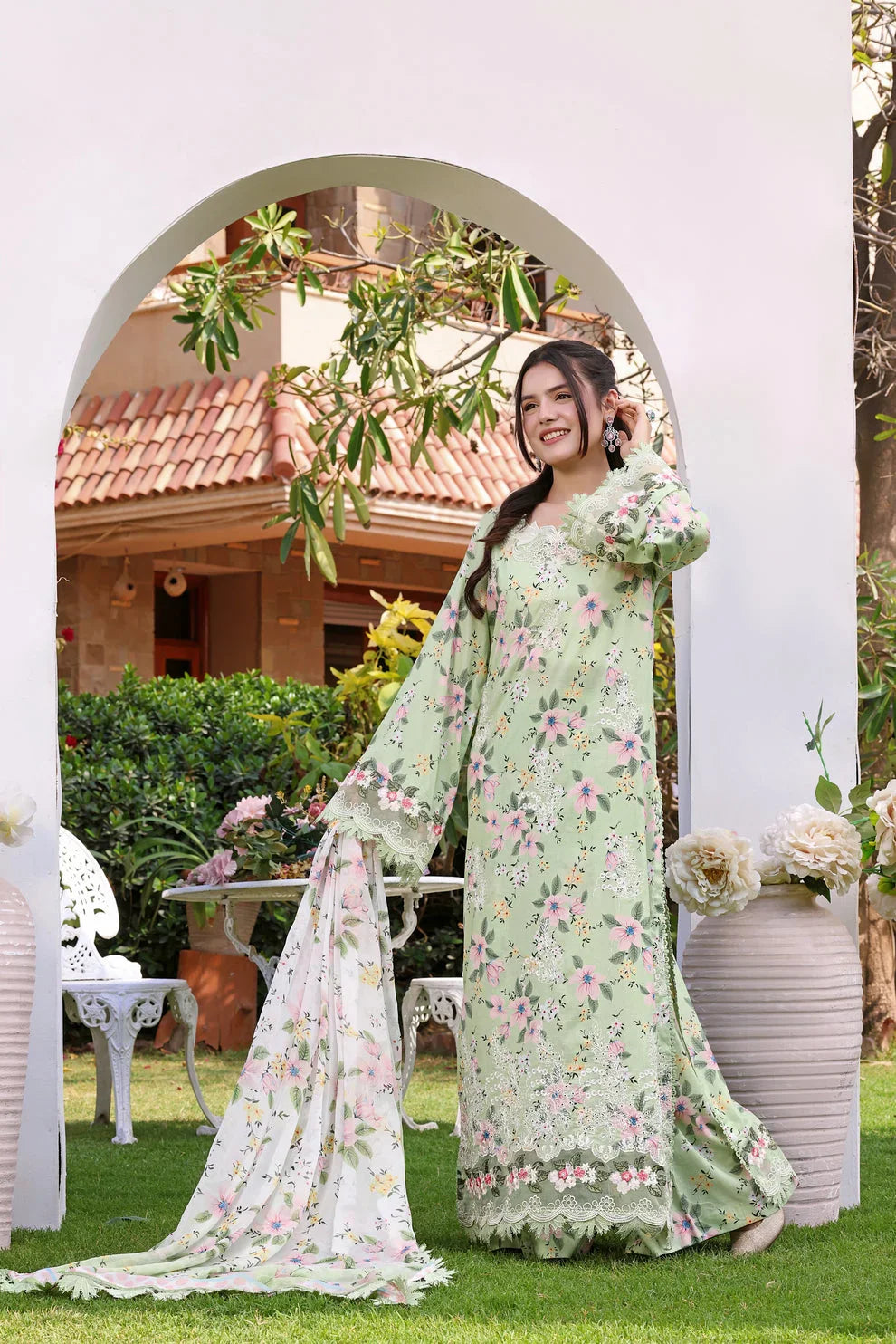 03-Piece Printed Lawn Suit With Chiffon Dupatta | Ready To Wear